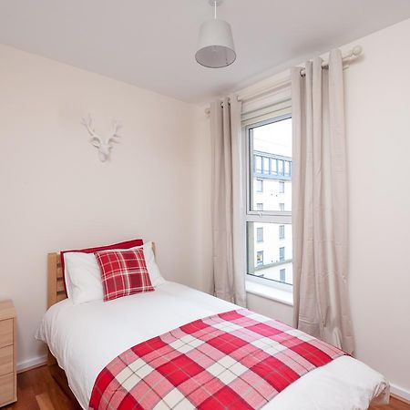 The Holyrood Park Residence Edimburgo Exterior foto